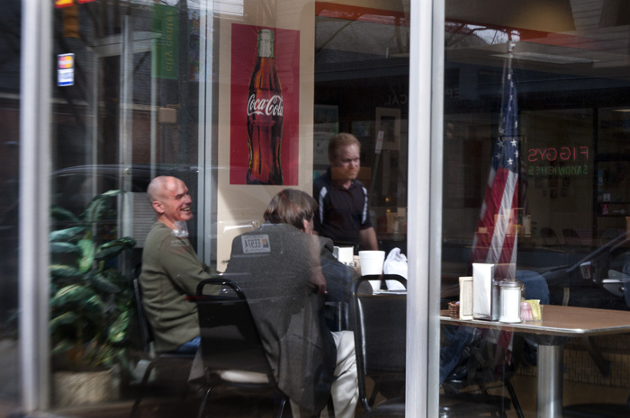 020413_10InnsideRestaurantR