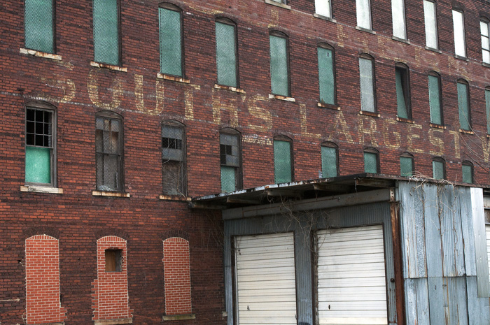 032213_56SouthsLargestR