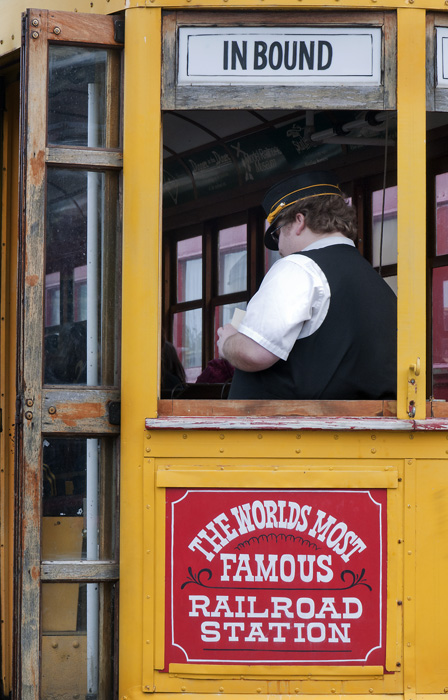 040213_67TheTrolleyR