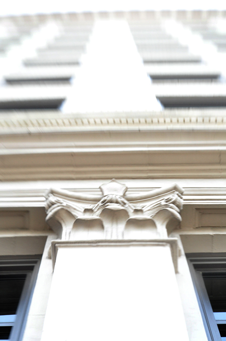 080813_195VolunteerBuildingR