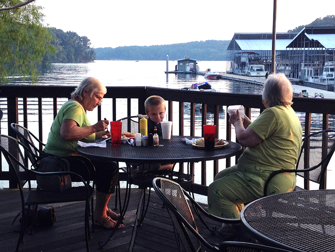 090813_226LakeDinnerR