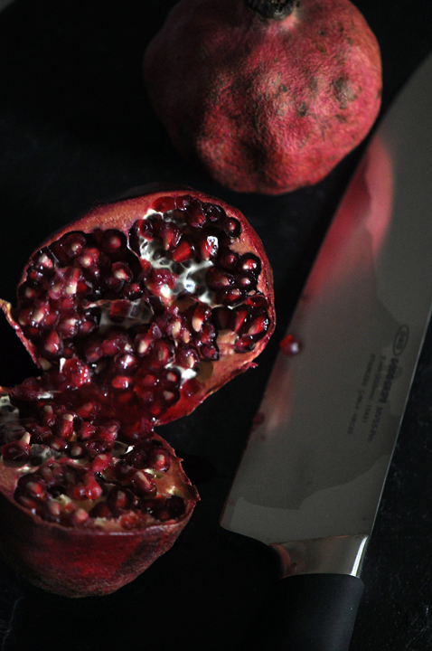 102513_272SlicedPomegranateR