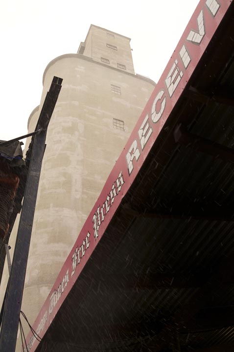 012114_362ReceivingSnowR